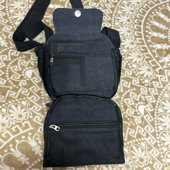 Black Tactical Multifunction Bag - Picture 3 of 11